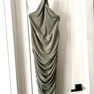 Like New - Le Chateau Green Halter Sheath Dress Cocktail